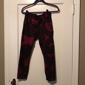 Lululemon crop leggings